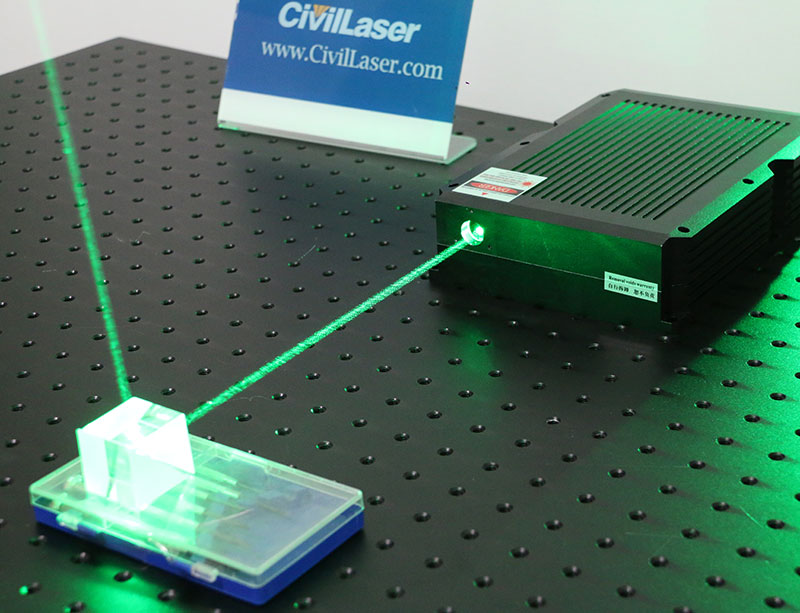 High precision 530nm±0.5nm 2.7W  Near TEM00 green laser Lab Research Laser